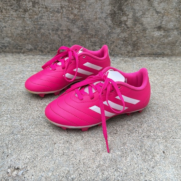 Adidas Kids’ Pink Soccer Cleats - Picture 2 of 6